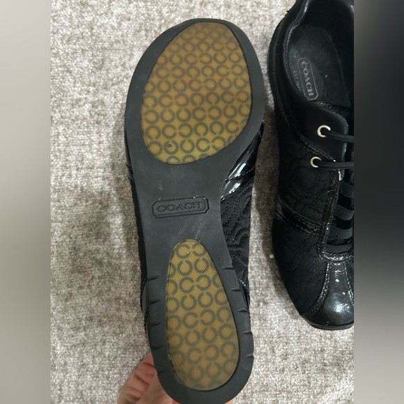 COACH Black slip on sneakers size 7 - Picture 2 of 7